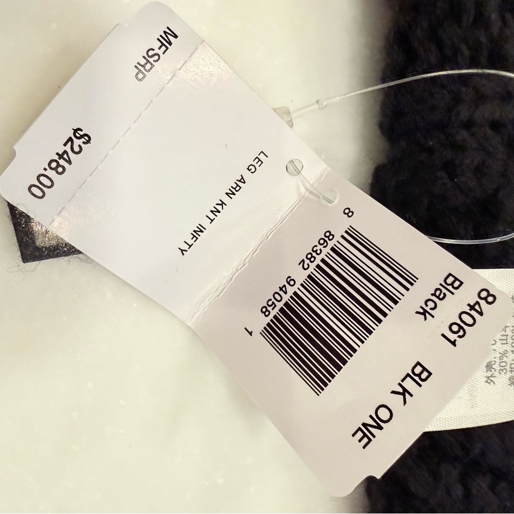 Coach Black Infinity Scarf Wool & Cashmere Chunky Cable Knit  Leather Tag NWT - Picture 5 of 12